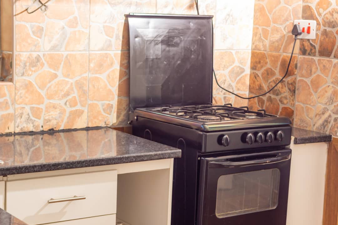 sunshine-guest-house-binga-kitchen-counter