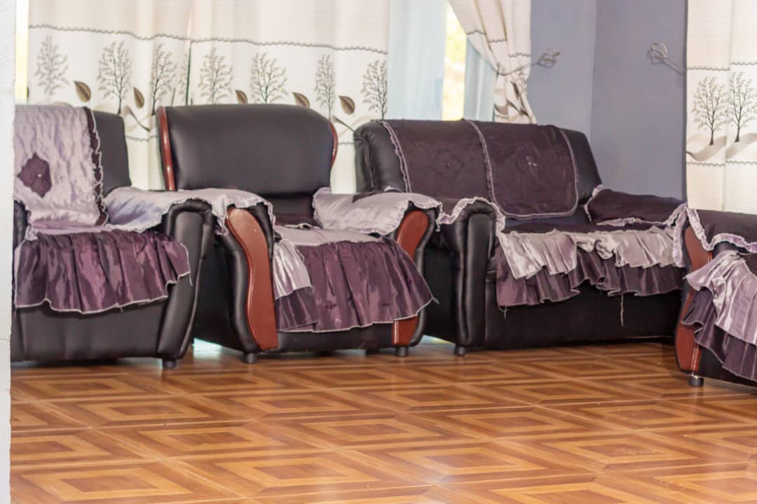 sunshine-guest-house-binga-lounge